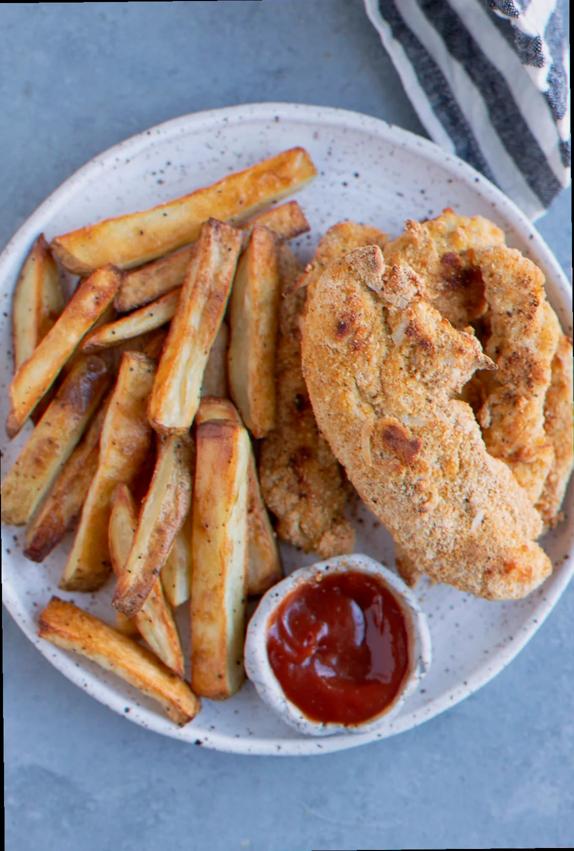 What to eat with chicken strips